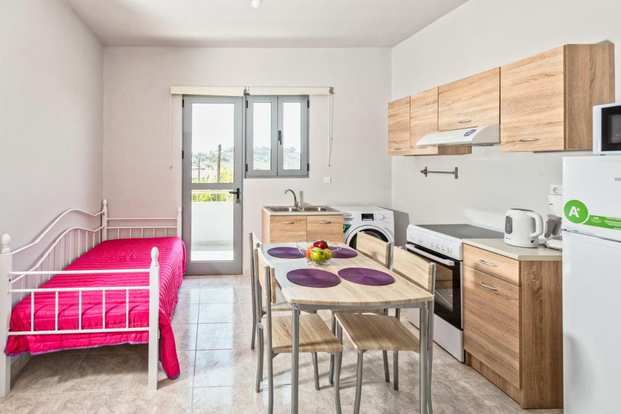 Psinthos Paulsia Apartments מראה חיצוני תמונה
