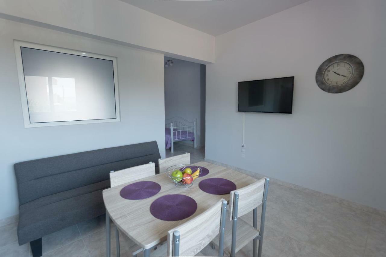 Psinthos Paulsia Apartments מראה חיצוני תמונה